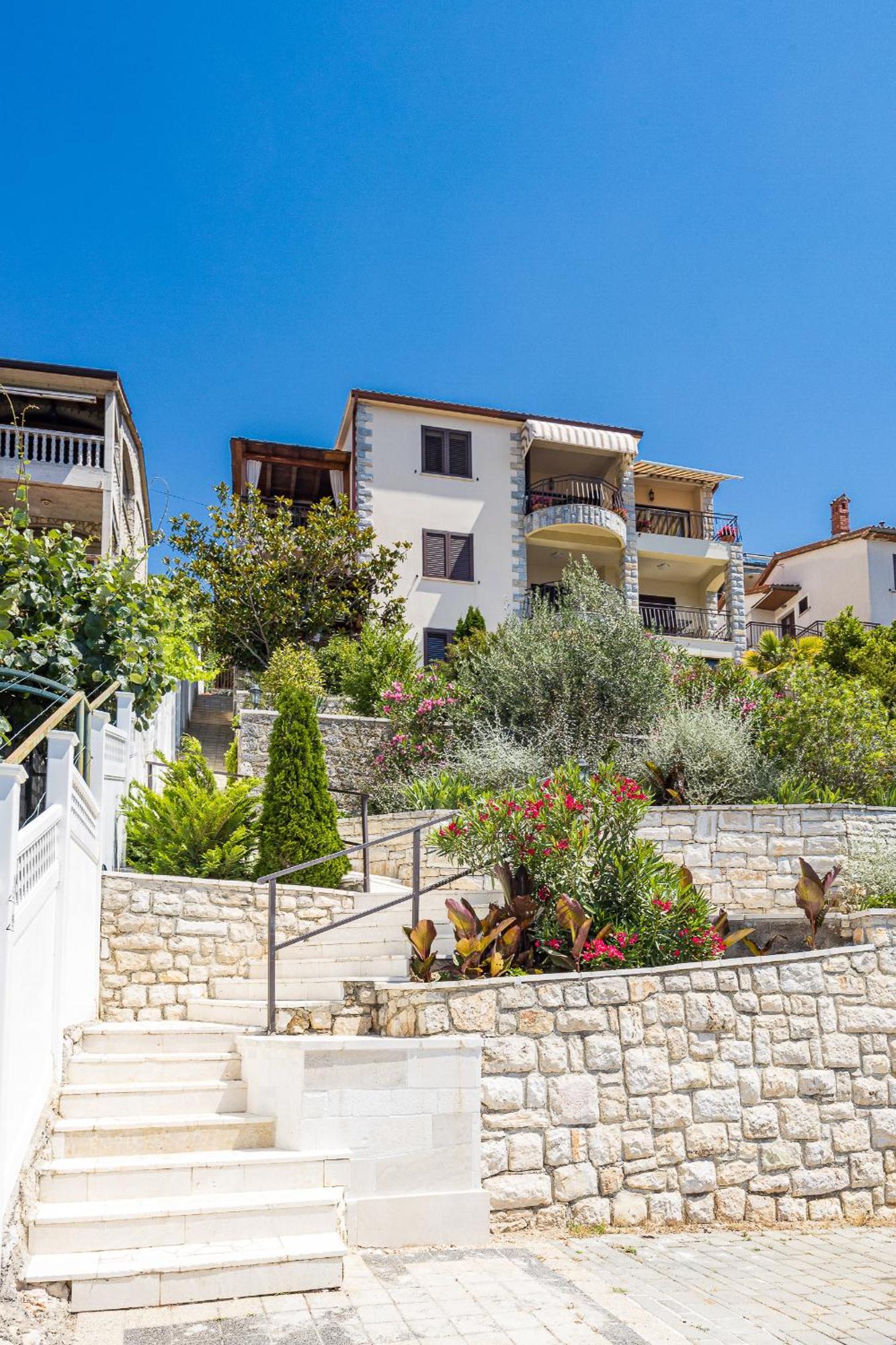 Ladym Apartment Rabac Exterior photo